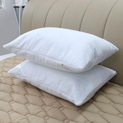 China Sustainable Breathable And Soft Bamboo Fitted Pillow Protector Waterproof European Luxury Modern Pillow Cover for sale