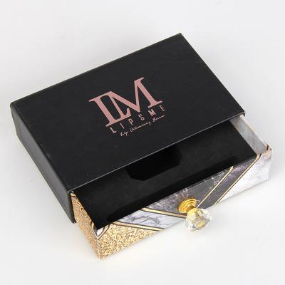 China Cartulina de Matte Black Cosmetic Packaging Box para el suero del labio en venta