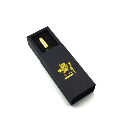 China Hoog - kwaliteits Zwart Document die Logo Car Gift Set Box-Flessen Stevige Parfum Verpakking in reliëf maken Te koop