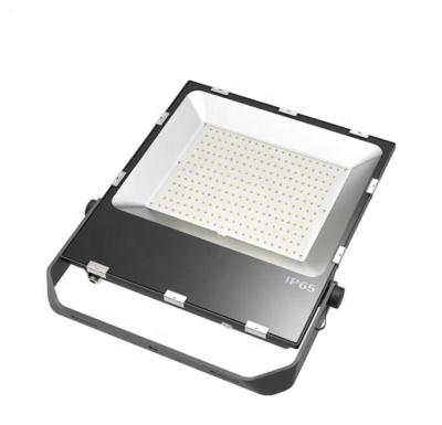 China Hot Sale Sports Stadiums LED Flood Light 200w 30000lm Light Weight IP65 Waterproof Sport Lighting for sale