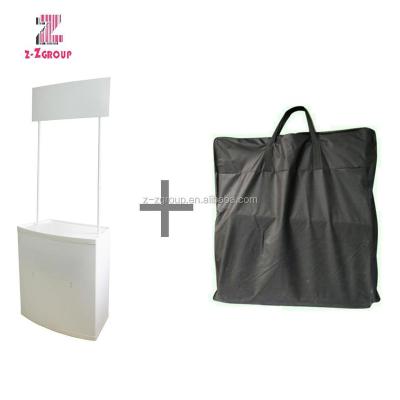 China Easy To Set Up And Fold Plastic Collapsible Booth Promotion Table Trade Show Table Kiosk for sale