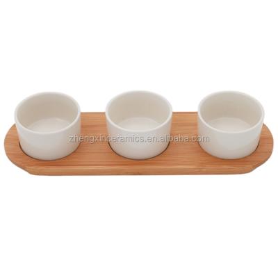 China Eco-friendly Wholesale Cheap White Ceramic Serving Plates Snacks With Wooden Tray For Party for sale