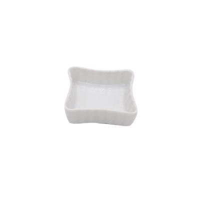 China Simple Viable Vertical Stripes Dessert Heat Resistant Chinese White Small Rhombus Ramekin for sale