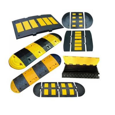 China Driveway Portable Speed Bump Handicap Protector Removable Assembly for sale