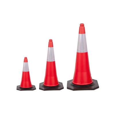 China 50cm Highway Cones Orange Construction Cones Markers 28 X 28cm Base for sale