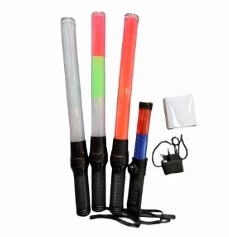 China Light Baton With Green Bulb Color And ABS Handle Powered By 3 AA Batteries for sale