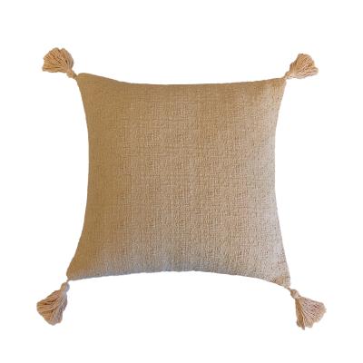 China Sustainable Pure Color Knitted Decorative Home Cushion Cover With Tassel 18x18 Inches for sale