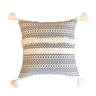 China Sustainable Boho Polyester Cotton Home Decor Cushion Cover With Tassel 18X18 Inches for sale