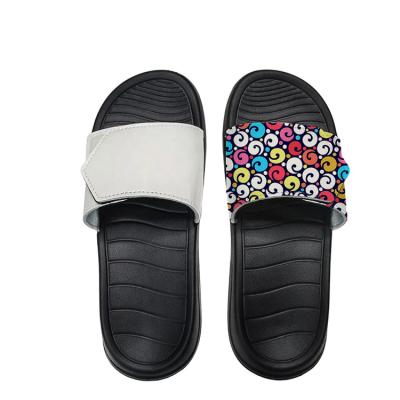 China Fashion Trend Wholesale Custom Sublimation Empty Slippers Heat The Beach Flip Flops Blanks Sandals Transfer Shoes Pieces for sale