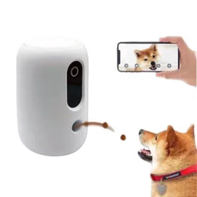 China Viable Smart Automatic APP wifi driver pet camera HD treat dog remote control portable launcher feeder for sale