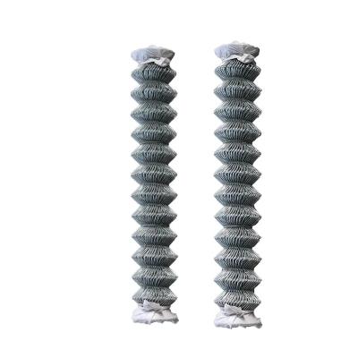 China Newest Popular Easily Assembled Most Used Low Carbon Steel Wire Cyclone Steel Wire Mesh Chain Link Fence for sale