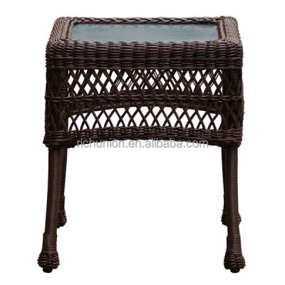 China Durable classic wicker end table for sale