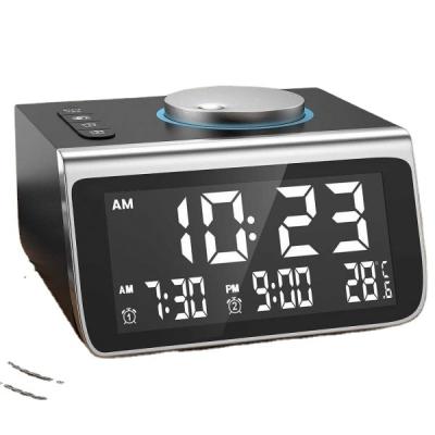 China Dual USB Charger SILAP ACA-003 FM Home System Radio Alarm Clock With Projector Thermometer Radio Humidity for sale