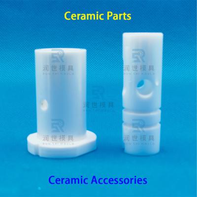 China Resistencia al desgaste personalizable Accesorios cerámicos Circonia Alumina Componentes cerámicos en venta