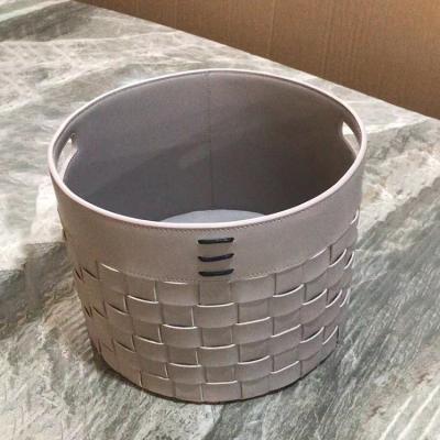 China New Arrival Viable Home Decoration Bathroom Laundry Basket Rattan Weave Storage Basket Desktop Boxes for sale