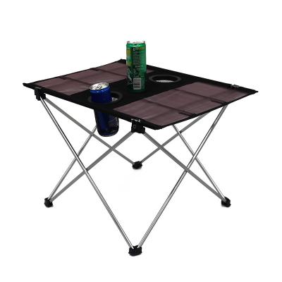 China Modern No MOQ Fabric Folding Table For Outdoor Family Camping for sale