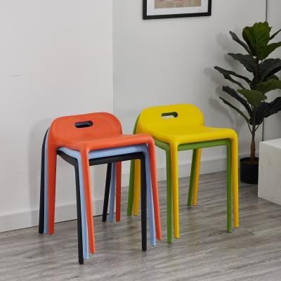 China Durable simple style stool square design thickened wholesale stool stackable colorful modern design plastic stool for sale