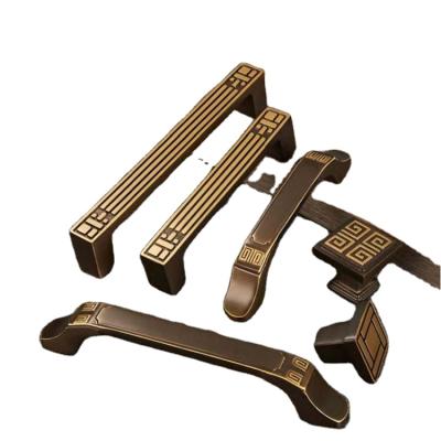 China Furniture Door Knob Corrosion Resistant Antique Brass Mordern Cabinet Handles Kitchen Pulls for sale