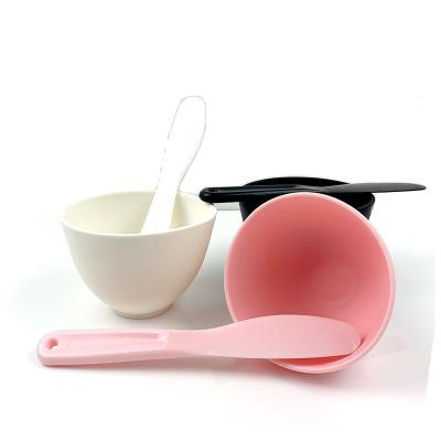 China Bent Wholesale Silicone Beauty Tools Mask Facial Mixing Bowl With Spatula Brush Tool Kits for sale