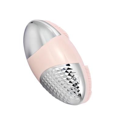 China Beauty Skin Care Electric Silicone Brush Face Massage DEEP CLEANING Facial Cleansing Skin Cleansing Brush Item Facial Brush for sale