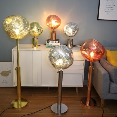 China Modern Rose Gold Hotel Table Room Study Bedroom Decoration Bright Multicolor Lighting candle lightLiving table lamp for sale