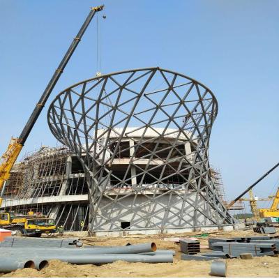 China Beautiful Exterior Lightweight Metal Trusses for Building Construction Te koop