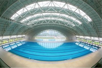 Cina I lucernari del tetto delle piscine interne migliorano la luce naturale e l'estetica in vendita