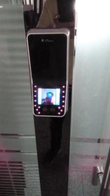 China Silver Gold Or Black Face Recognition Attendance Machine With Keyboard for sale