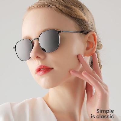 China China fashion sunglasses amazon vintage alloy sunglasses hot online sale glass oval frame women customized products for sale