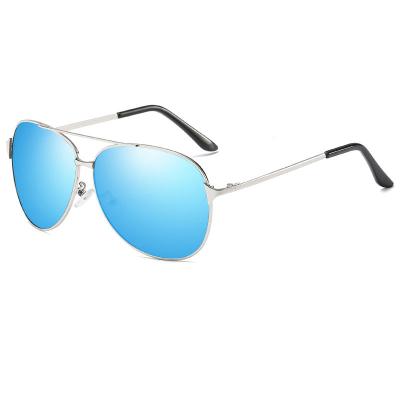 China Fashion Sunglasses High Quality Classic Polarized Alloy Large Driving Sun Glasses For Masculine Men for sale