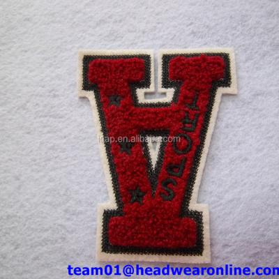 Κίνα Fabric Sew-on Embroidery Chenille Patch Embroidered Towel Letter προς πώληση