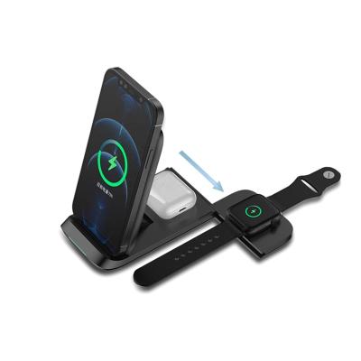 China Convenient New 15w Foldable Fast 3 In 1 Qi Wireless Charger For Mobile Phone Vertical Wireless Charger for sale