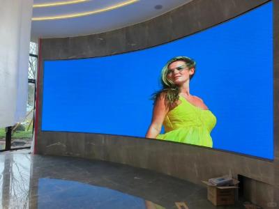 China Kleine toonhoogte GOB P2 HD Indoor Full Color Vaste installatie Video Muurscherm Te koop