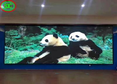 China Kleine pixels Indoor Full Color LED Display P2.5 Advertentiebord 16 Bit Kleuren Indoor full color led display Te koop