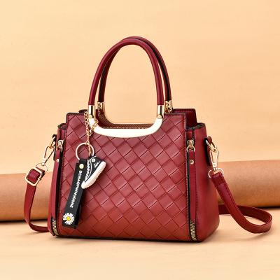 China 2023 Wholesale Motion Sensing Cross Bag PU Leather Shoulder Bag One Woman Cross Bags Main Woman - Body Bag For Ladies for sale