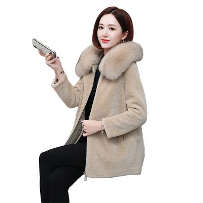 China Anti-wrinkle women's real sheepskin coatWomen's winter warm woolen coat with hood eBay hot selling granular shear coat for sale