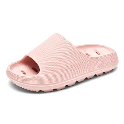 China CUSHIONING Leaky Slippers Beach Yezzy Slippers Yeezy Slips Open Toe Bathroom Slippers For Women Men for sale