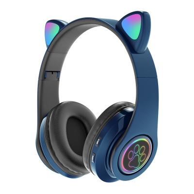 China Earphone Cat Ears LED Gaming Earphone 3D Stereo Auricular Current Live Noise Canceling Wireless Headphones for sale