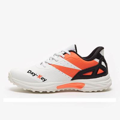 China Professional Orange Color Sport Cricket Men Shoes EVA New For Sale for sale