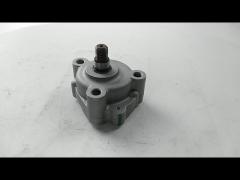 D722 D782 D902 Engine Oil Pump 16851-35012