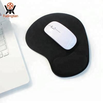 China HEATED New Product Arrive Comfortable Black 3D Gel Wrist Rest Mouse Pad for sale