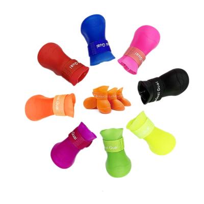 China Outdoor Non-slip Waterproof Dog Foot Boots Rain Silicone Pet Shoe Stocked Waterproof Cover for sale