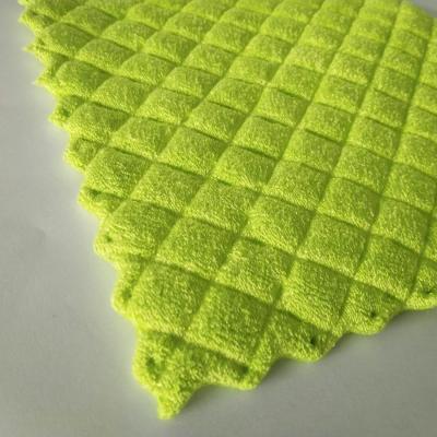 China Sustainable Wholesale Microfiber Grid Sponge Euro Standard Place Mat for sale