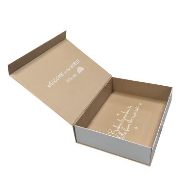 China Recycled Materials OEM Manufacturer Magnet Gift Box With Ribbon Print Logo UV Packaging Small Elegant Gift Box for sale