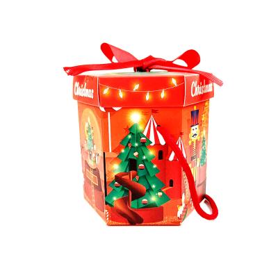 China Recyclable Christmas Gift Box Candy Box Beautifully Wrapped Carrying Christmas Gift Box for sale