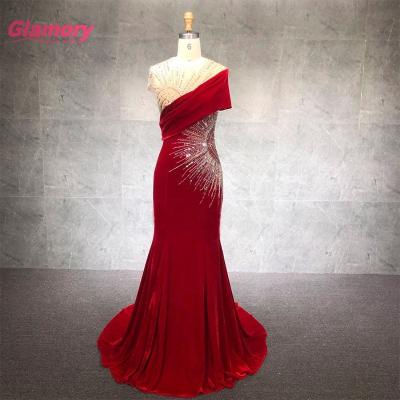 China Elegant Beaded Prom Dress Ladies Evening Party Breathable Formal Sleeveless Velvet Long Dress for sale