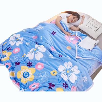 China Practical High Quality Luxury Coral Fleece Blanket Anti-pilling Flannel Polyester Fleece Blanket Manufacturer for sale