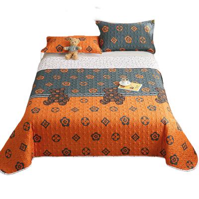 China Simple luxury pure cotton 3 pieces printed bedding flowers quilts bedspread sets queen quilted bedspread for sale