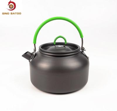 China Aluminum Outdoor Cookware Set , 0.8L Outdoor Camping Kettle With Silicon Handle for sale