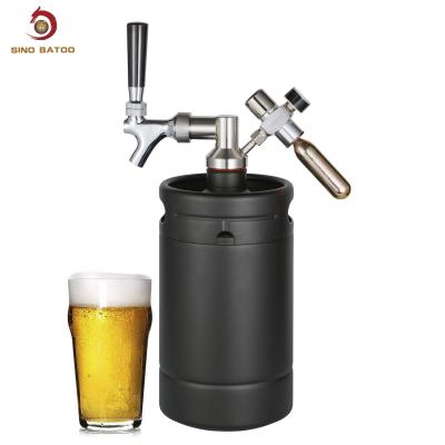 China Matte Black Pressurized Mini Keg , 2L 64oz Pressurized Beer Mini Keg System for sale